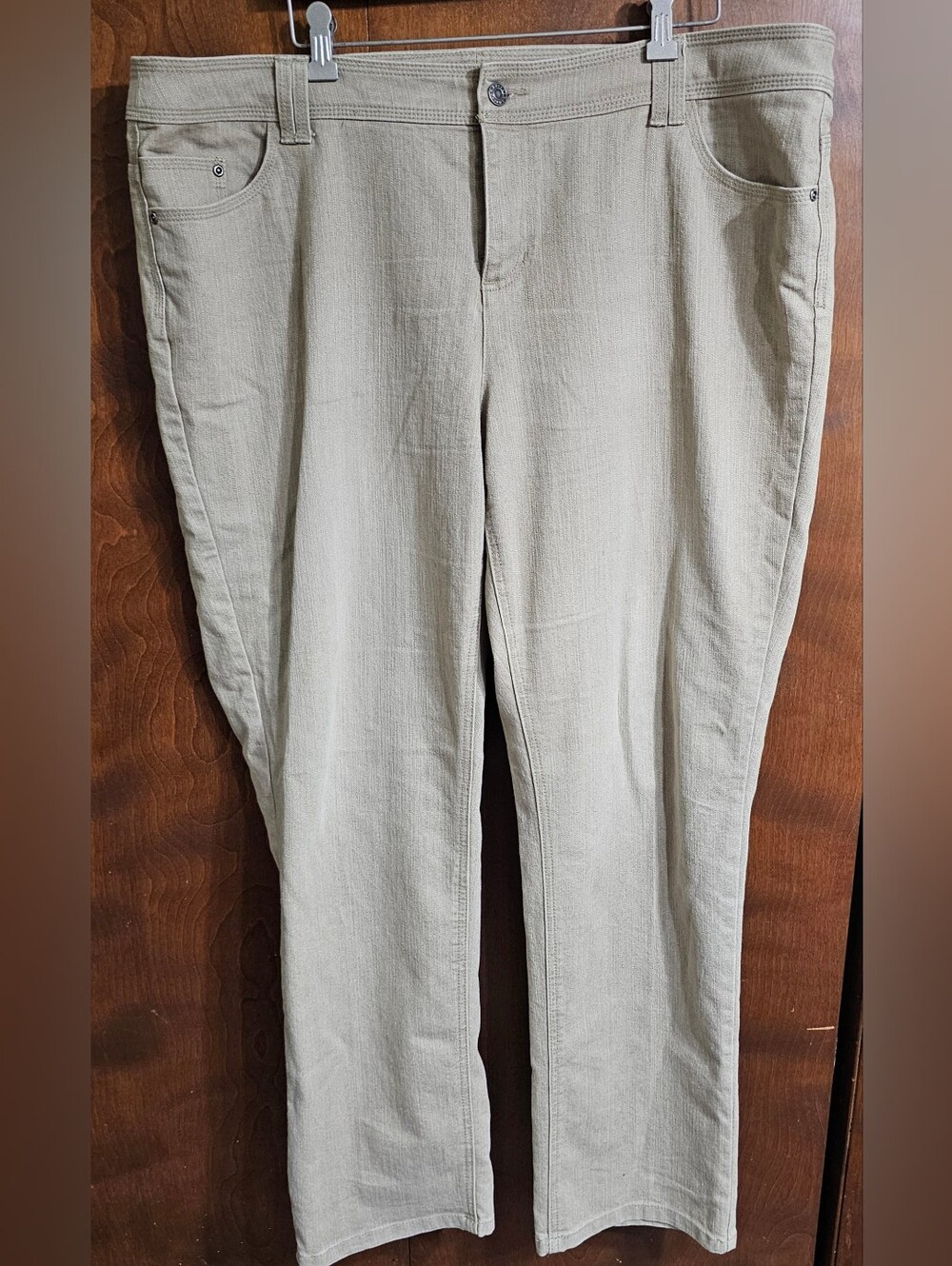 CJ Banks Women's Sz 20 Moderately Curvy Tan Jeans
